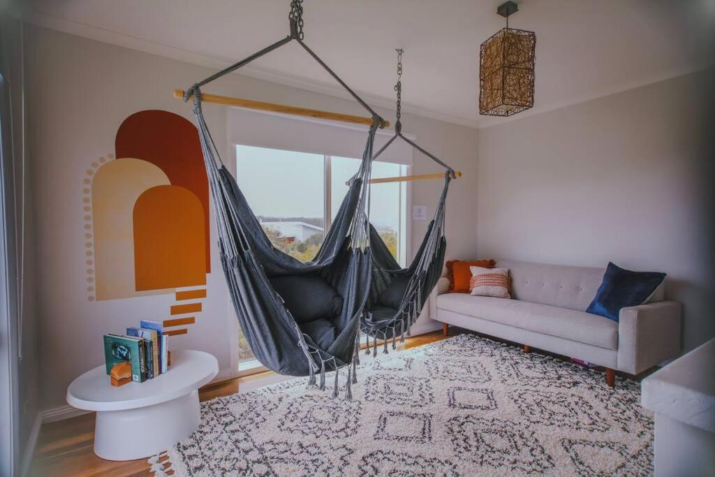 פורט קאמפבל The Hangout King Beds Hammock Chairs With A View מראה חיצוני תמונה